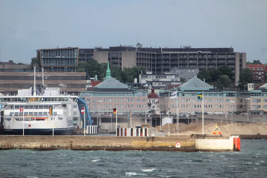 Helsingborger Hafen mit Skyline