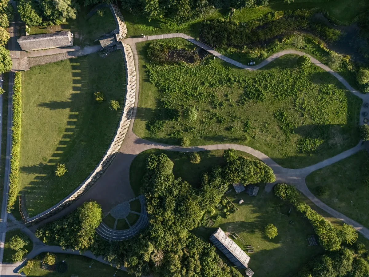 Trelleborgen — rekonstruierte Wikingerringfestung von oben